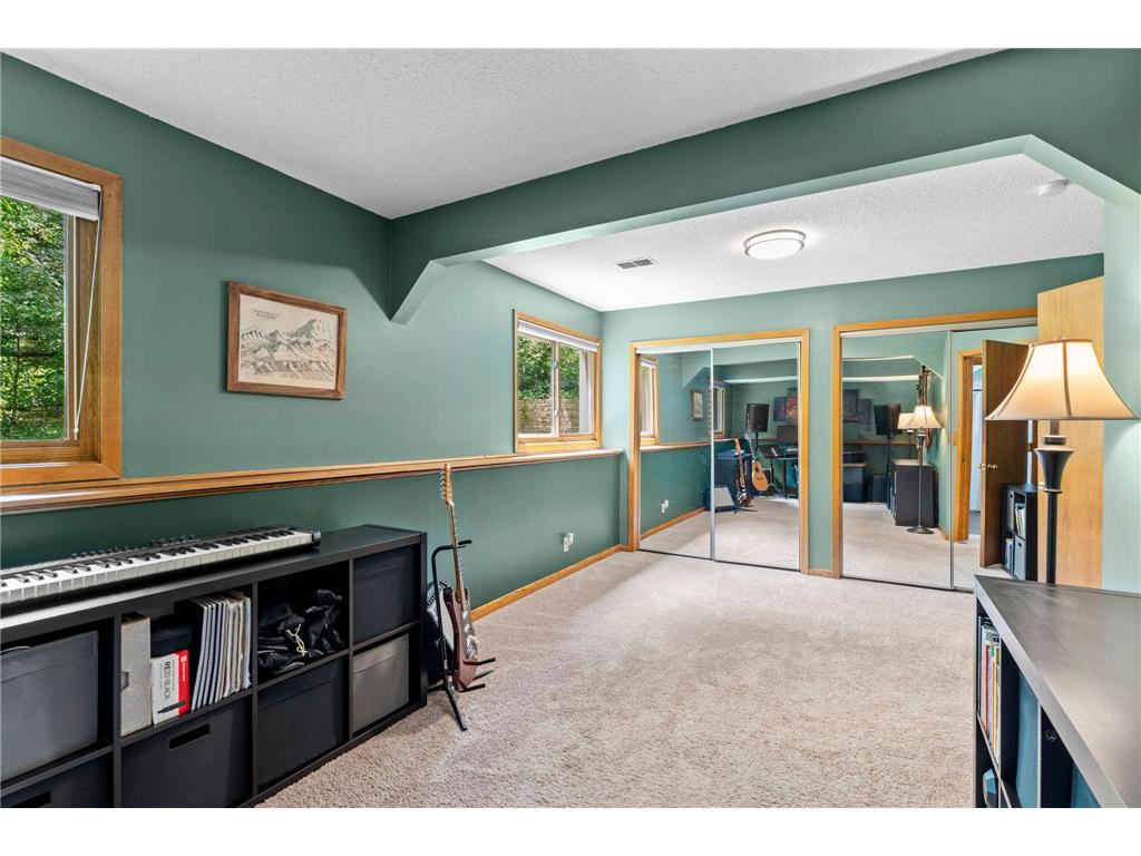 12 Oak Shore Drive Burnsville MN 55306 7084871 image35