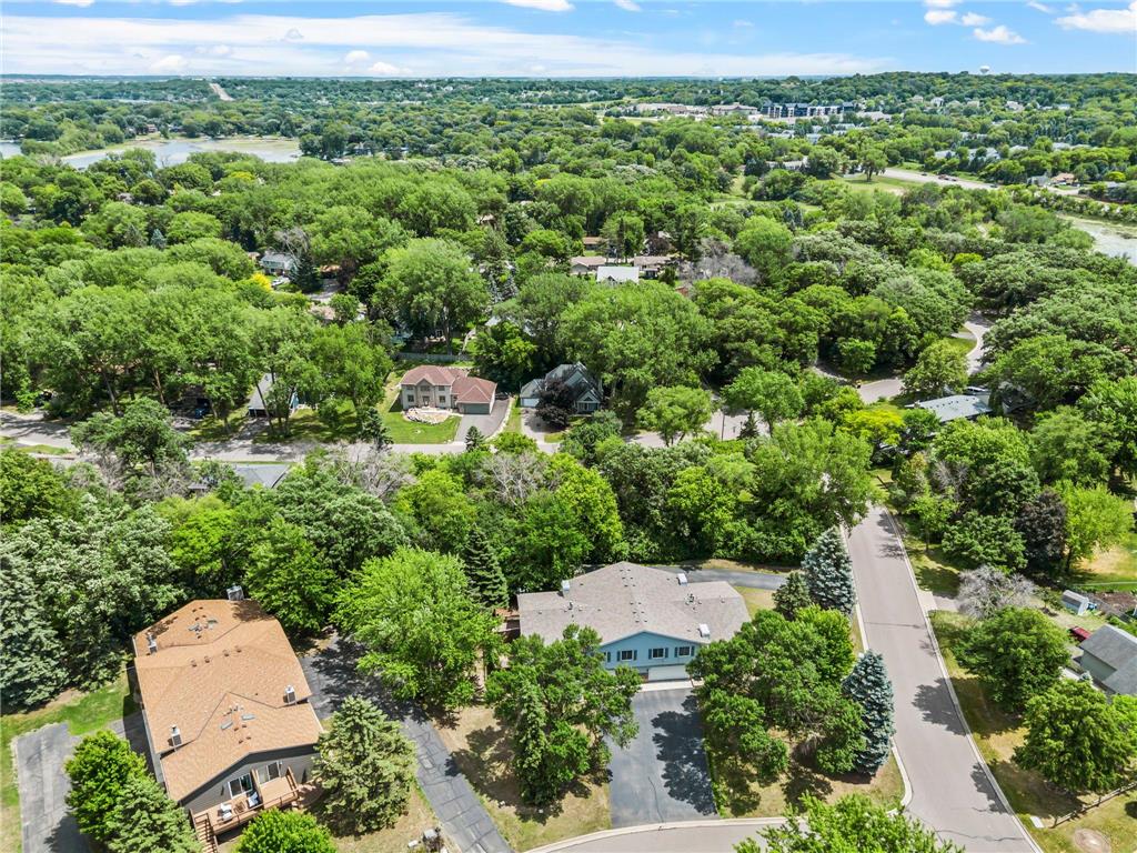 12 Oak Shore Drive Burnsville MN 55306 7084871 image46