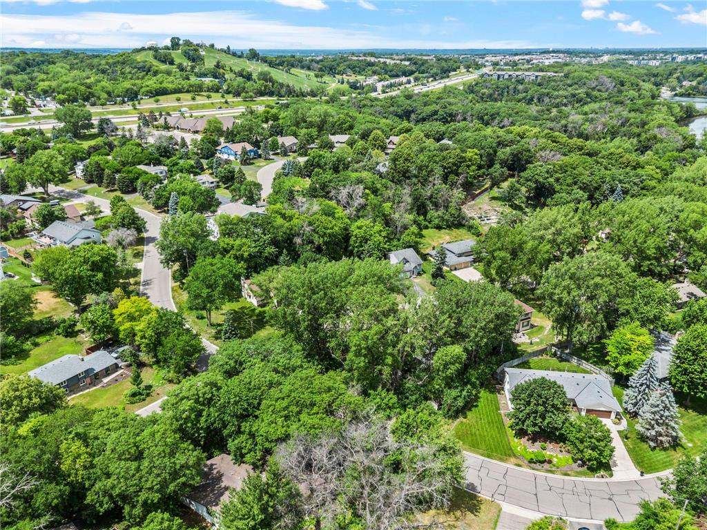 12 Oak Shore Drive Burnsville MN 55306 7084871 image48