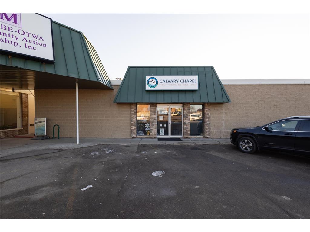 120 1/2 W Cavour Ave Fergus Falls MN 56537 6482991 image1