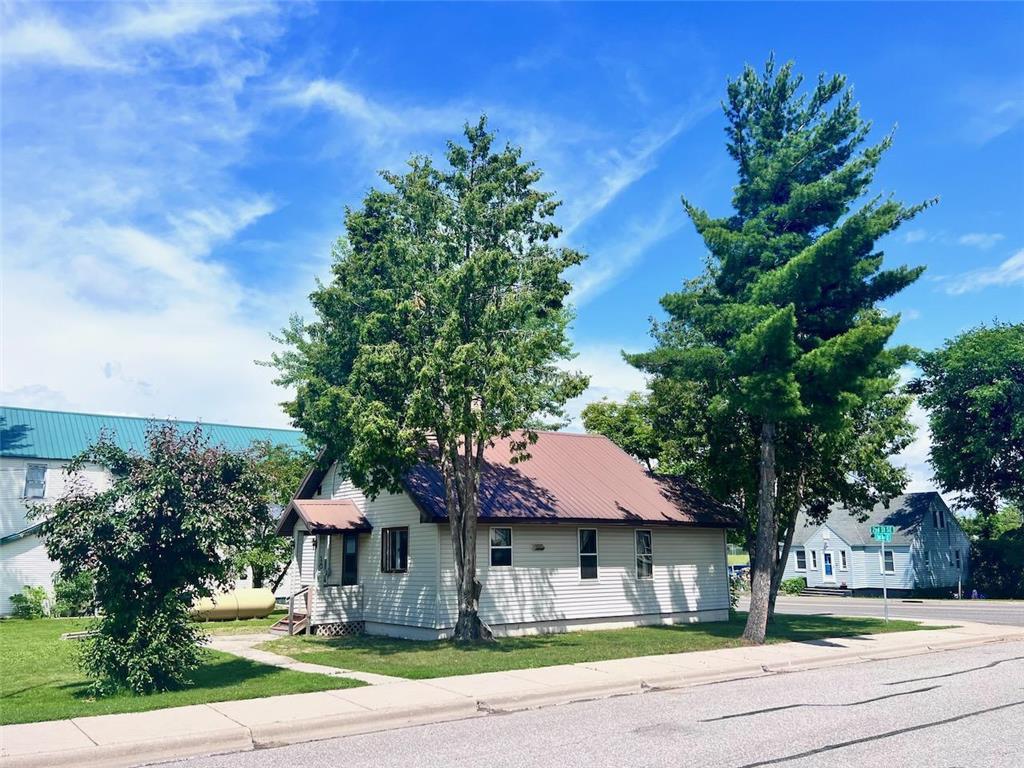 120 2nd Ave SE Cook MN 55723 6747779 image1