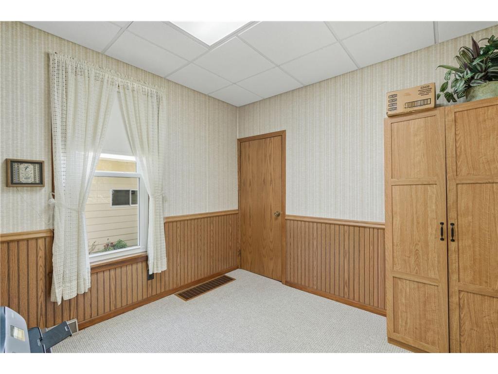 120 3rd Street W Hector MN 55342 7096388 image10