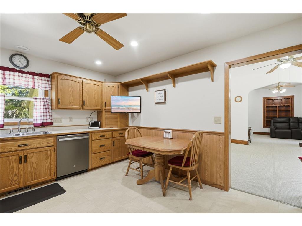 120 3rd Street W Hector MN 55342 7096388 image11