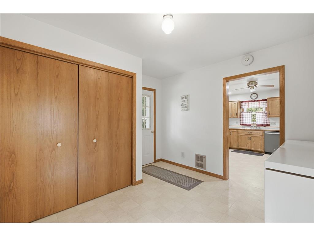 120 3rd Street W Hector MN 55342 7096388 image14