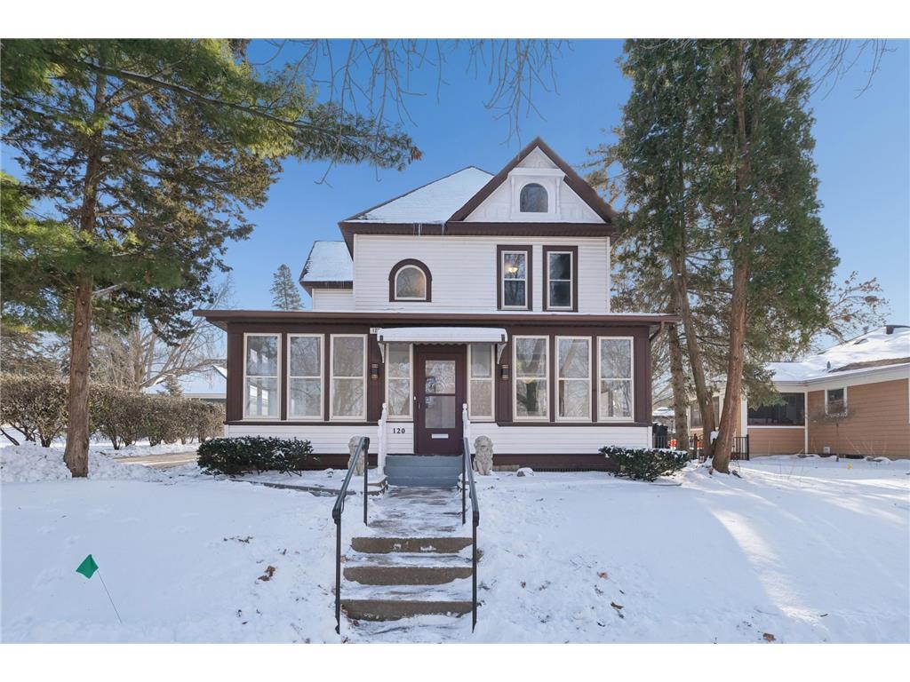 120 4th Avenue E Shakopee MN 55379 7038467 image1