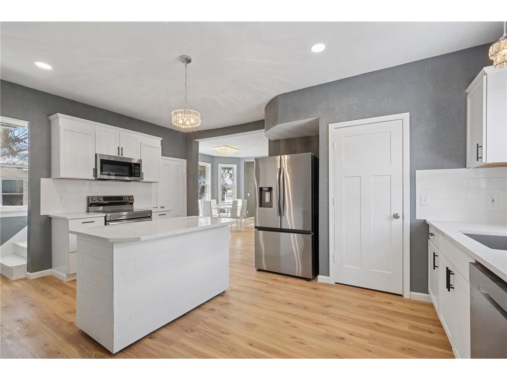 120 4th Avenue E Shakopee MN 55379 7038467 image13