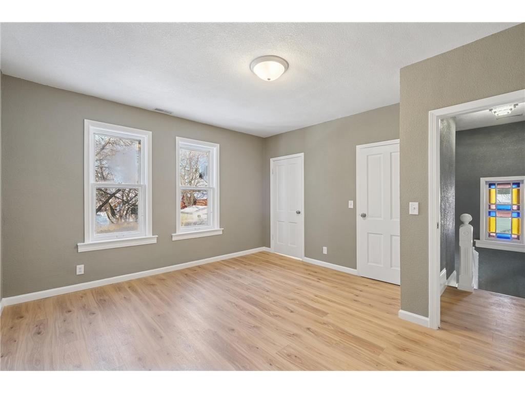 120 4th Avenue E Shakopee MN 55379 7038467 image16