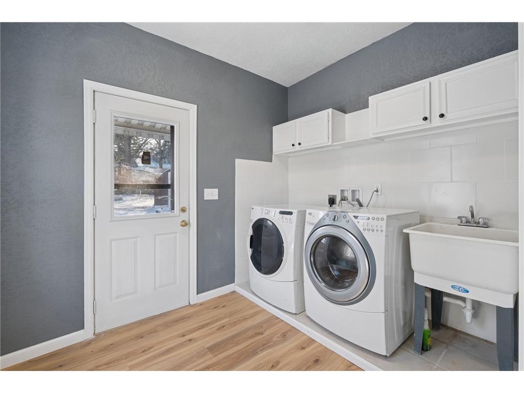 120 4th Avenue E Shakopee MN 55379 7038467 image31