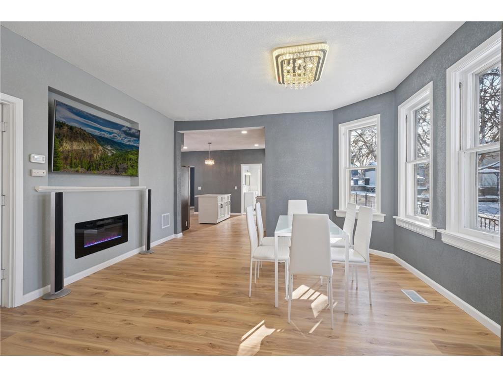 120 4th Avenue E Shakopee MN 55379 7038467 image8