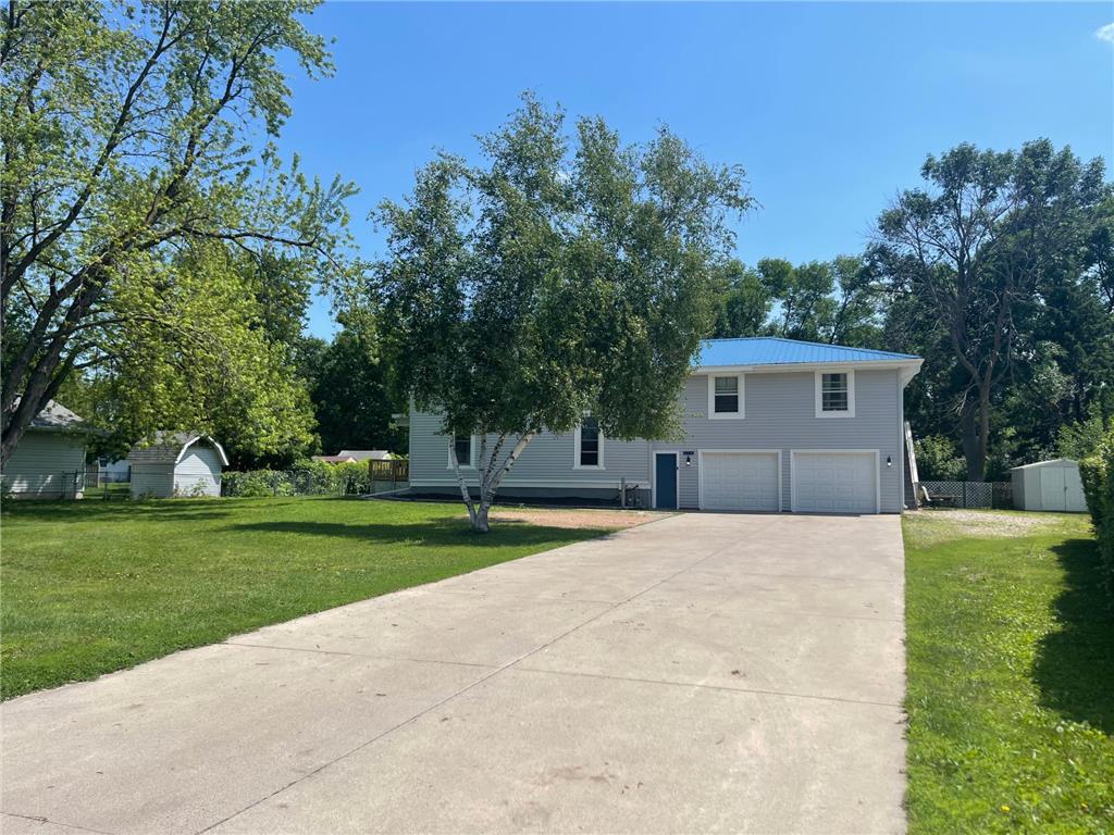 120 Century Avenue SE Hutchinson MN 55350 6725119 image1