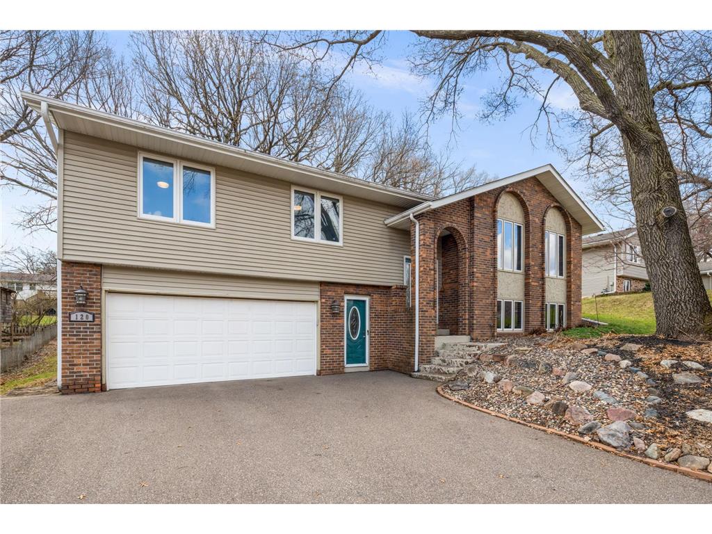 120 Chaparral Drive, Apple Valley, MN, 55124 MLS 6357177 Edina Realty