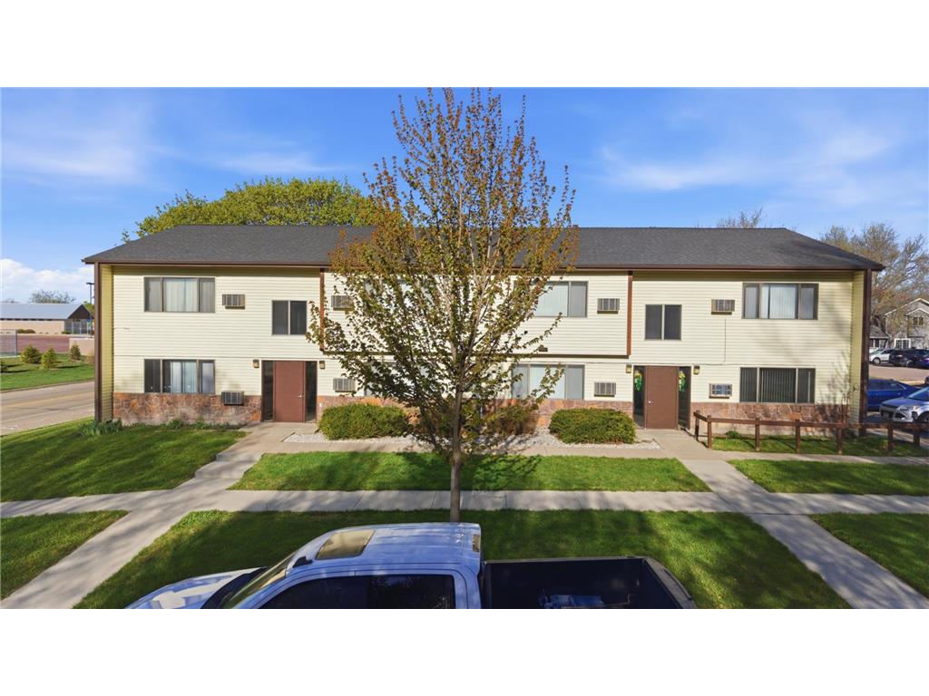 120 E 13th Street Blue Earth MN 56013 7096552 image14