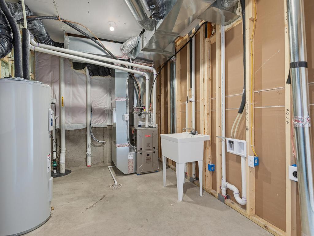 120 E 5th Street Green Isle MN 55338 7055672 image32