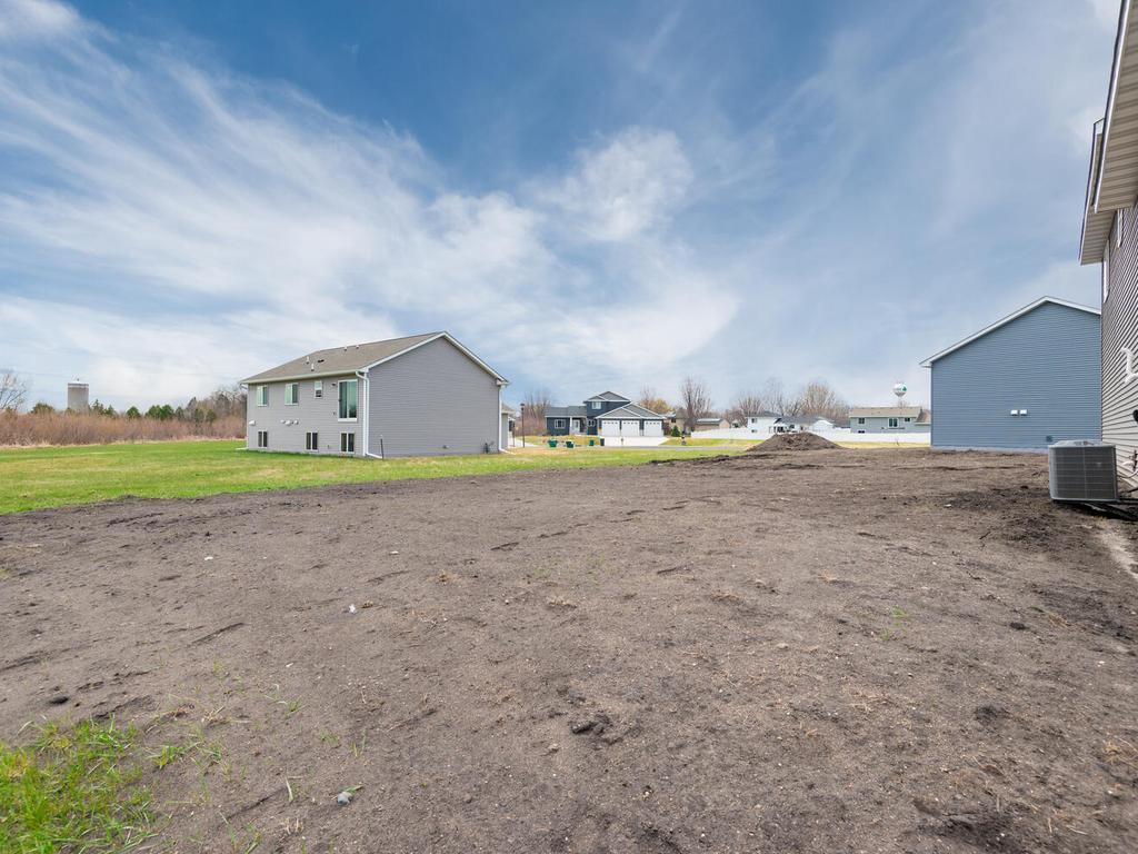 120 E 5th Street Green Isle MN 55338 7055672 image34