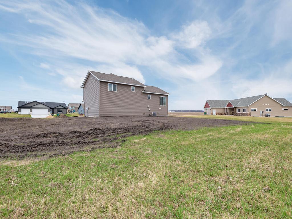 120 E 5th Street Green Isle MN 55338 7055672 image36