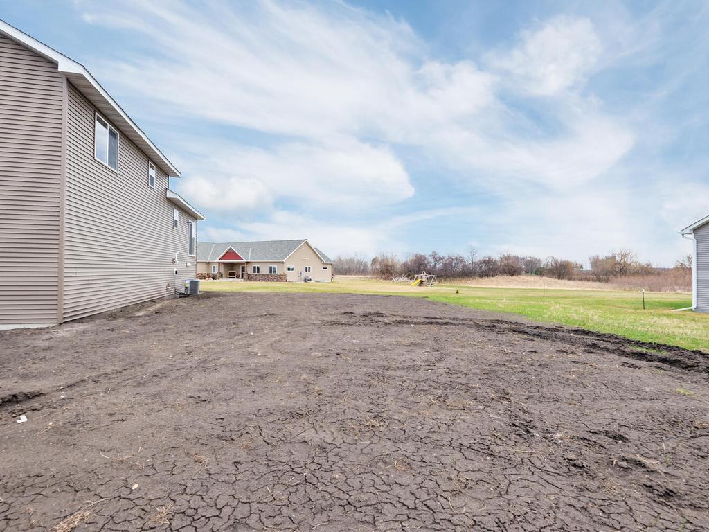 120 E 5th Street Green Isle MN 55338 7055672 image37