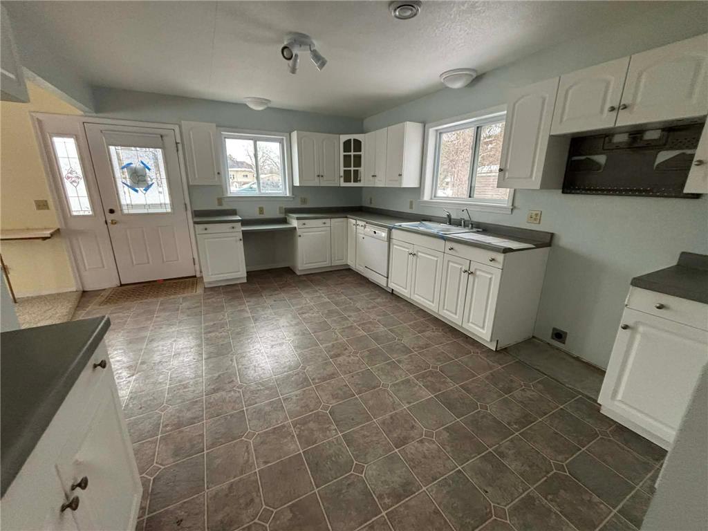 120 E Center Avenue Mcgregor MN 55760 7061841 image6