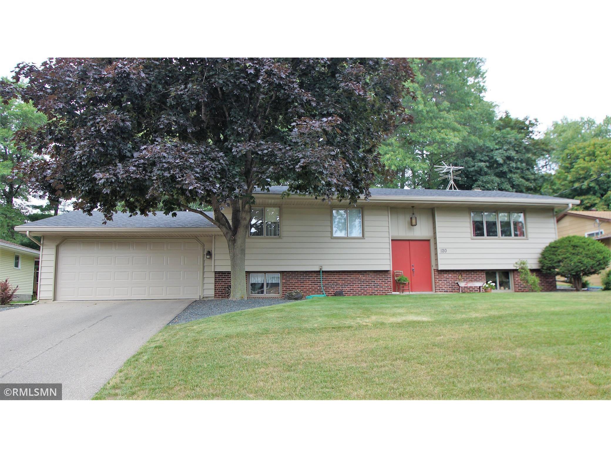 120 E Golden Lake Lane, Circle Pines, MN, 55014 MLS 6030602 Edina