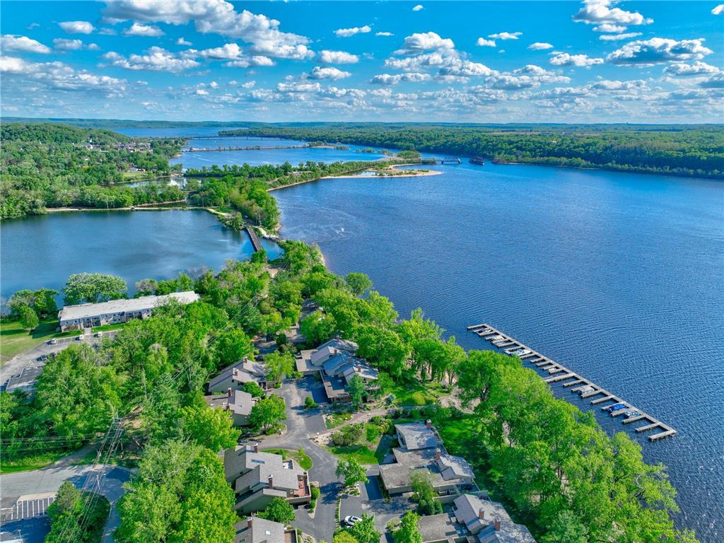 120 Eastbank Court N North Hudson WI 54016 - St Croix River 6727305 image1