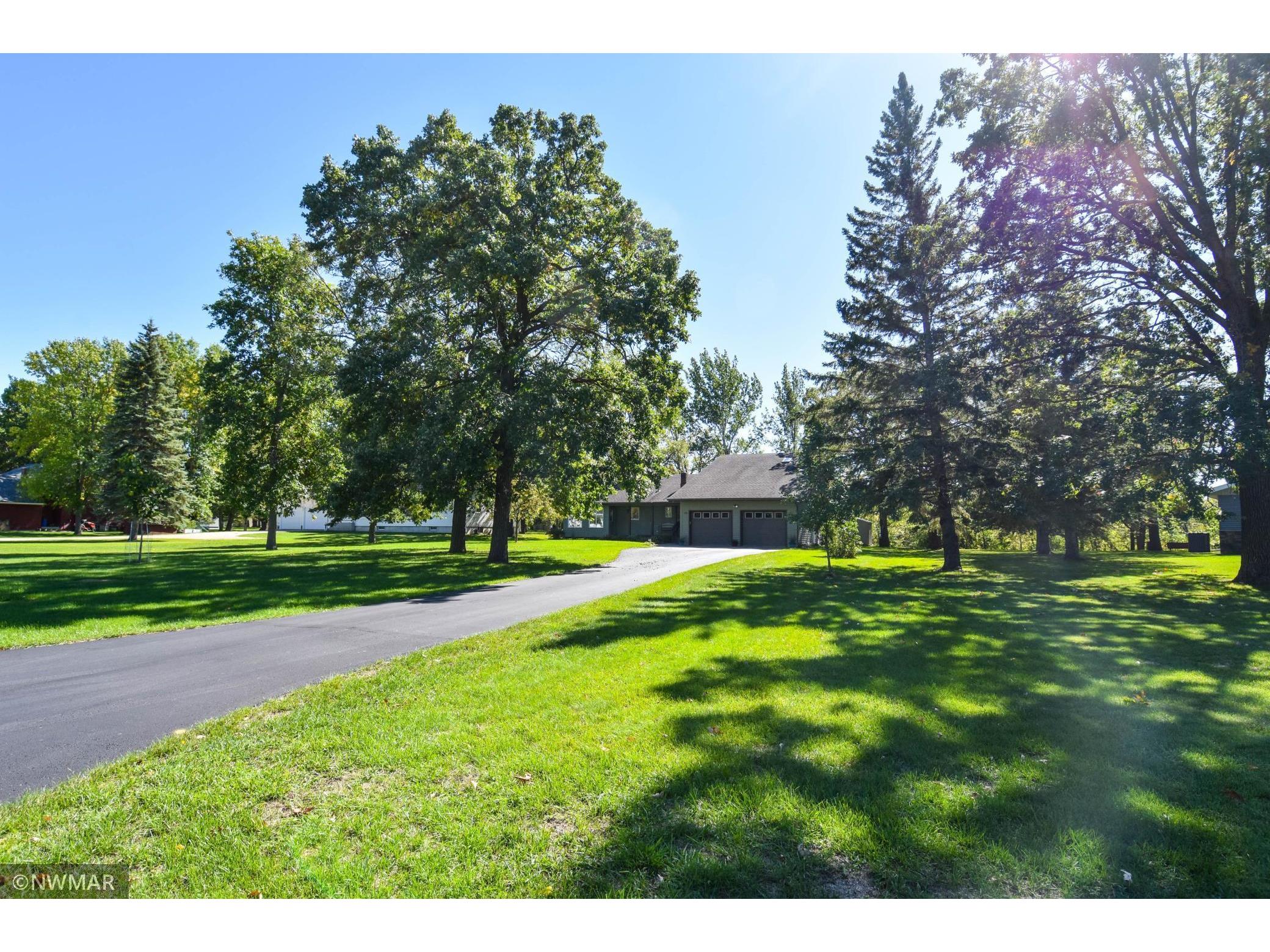 120 Eastwood Drive, Thief River Falls, MN, 56701 MLS 6101642 Edina