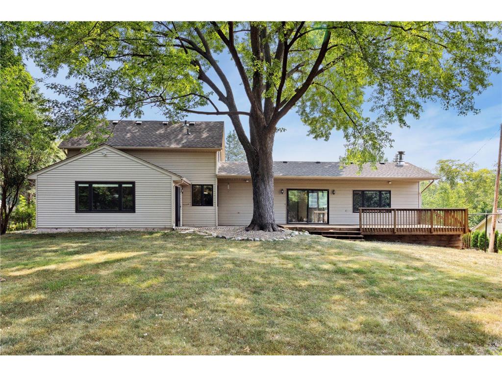 120 Edgewood Avenue S Golden Valley MN 55426 6415859 image1