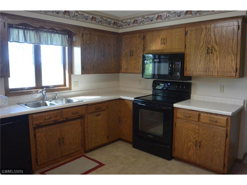 120 Edgewood Drive Glencoe MN 55336 7073106 image12