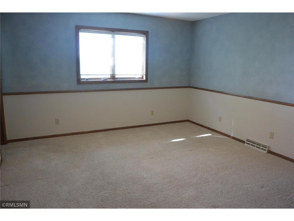 120 Edgewood Drive Glencoe MN 55336 7073106 image21