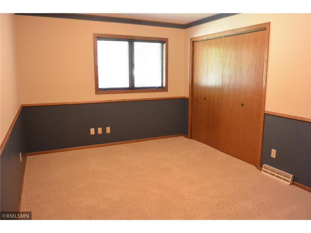 120 Edgewood Drive Glencoe MN 55336 7073106 image24