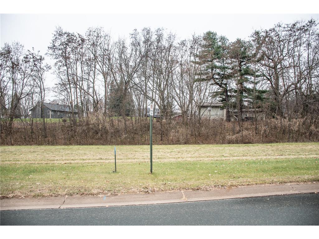 120 Hillwood Drive Lake City MN 55041 6821298 image3