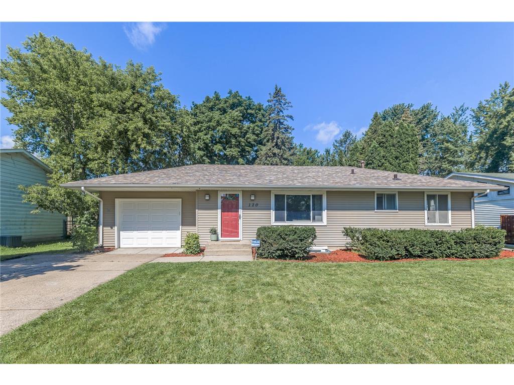120 Oakwood Road Apple Valley MN 55124 6562138 image1