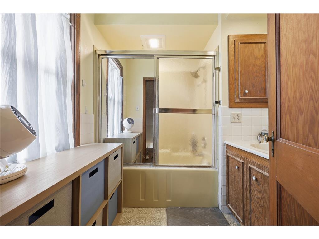 120 Park Place W Norwood Young America MN 55368 7086503 image23