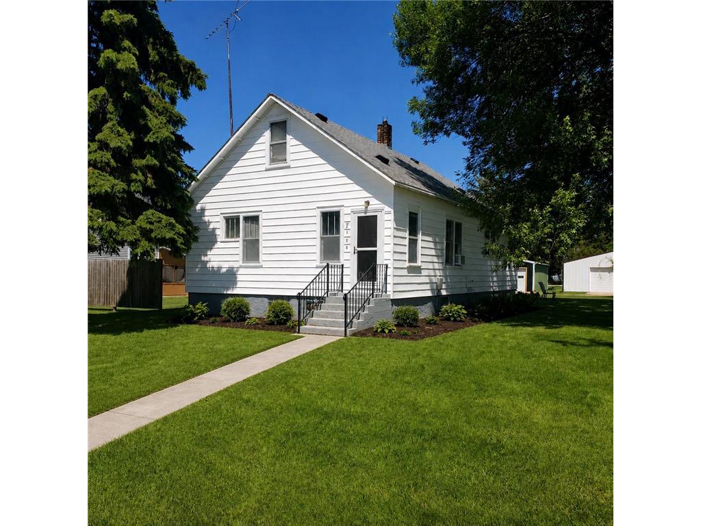 120 Rand Street Holloway MN 56249 7093775 image1