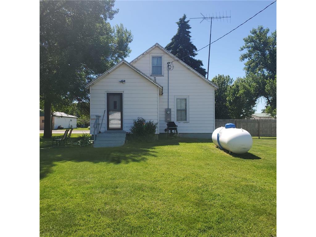 120 Rand Street Holloway MN 56249 7093775 image16