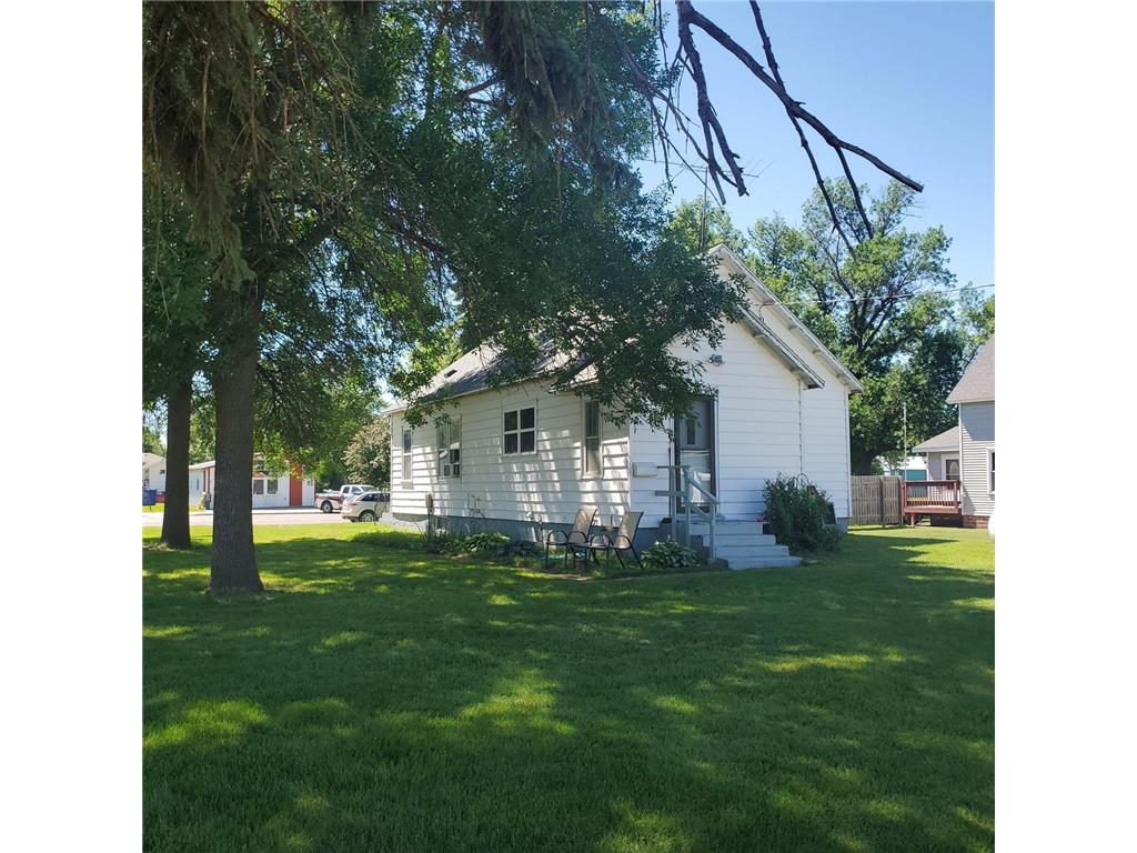 120 Rand Street Holloway MN 56249 7093775 image18