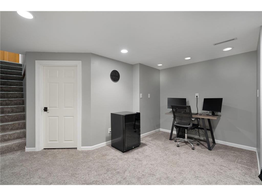 120 Ridge Road Albert Lea MN 56007 6800971 image17