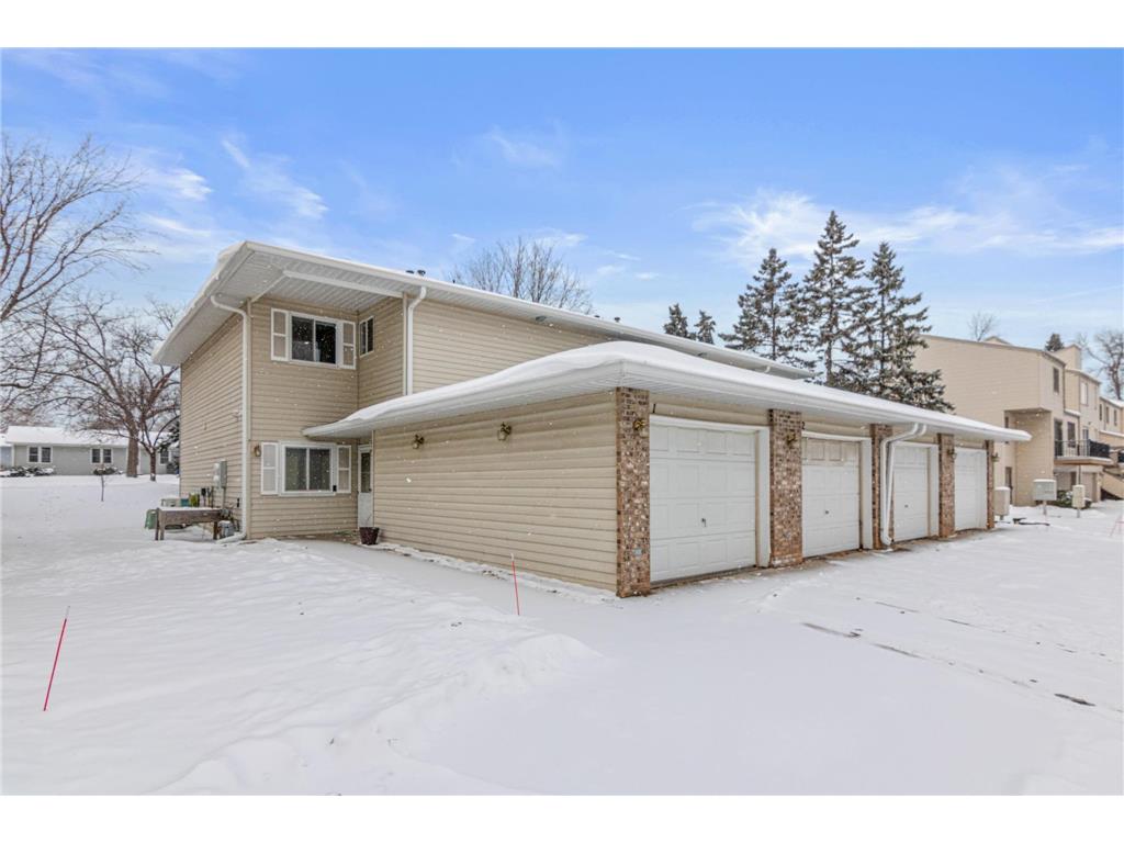 120 Ruth Street N #1 Saint Paul MN 55119 6821379 image1