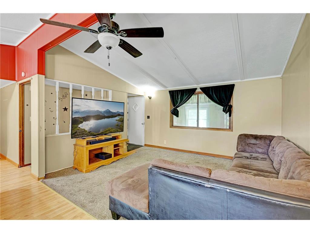 120 S Irving Avenue Rush City MN 55069 6775329 image11