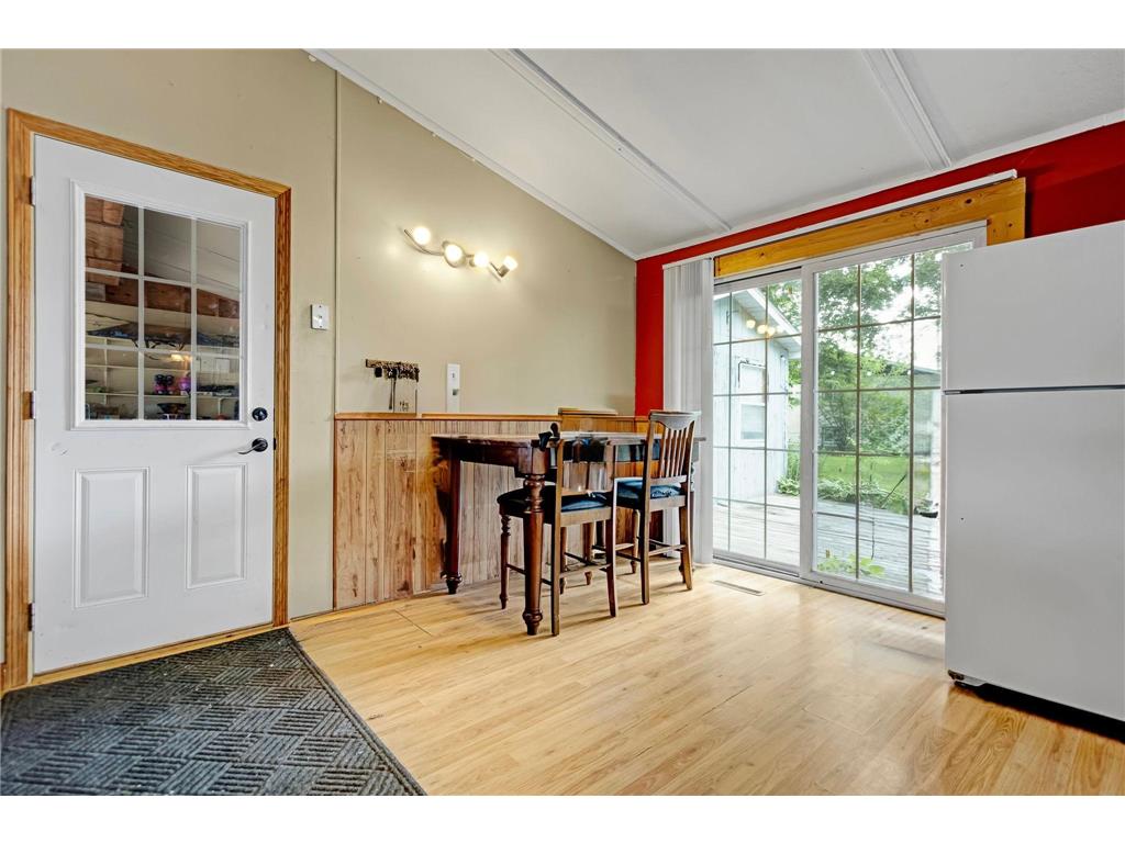 120 S Irving Avenue Rush City MN 55069 6775329 image9