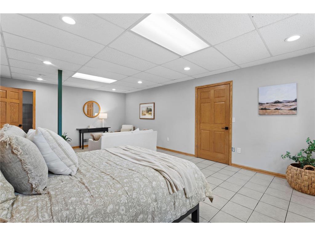 120 W 136th Street Burnsville MN 55337 7104352 image27