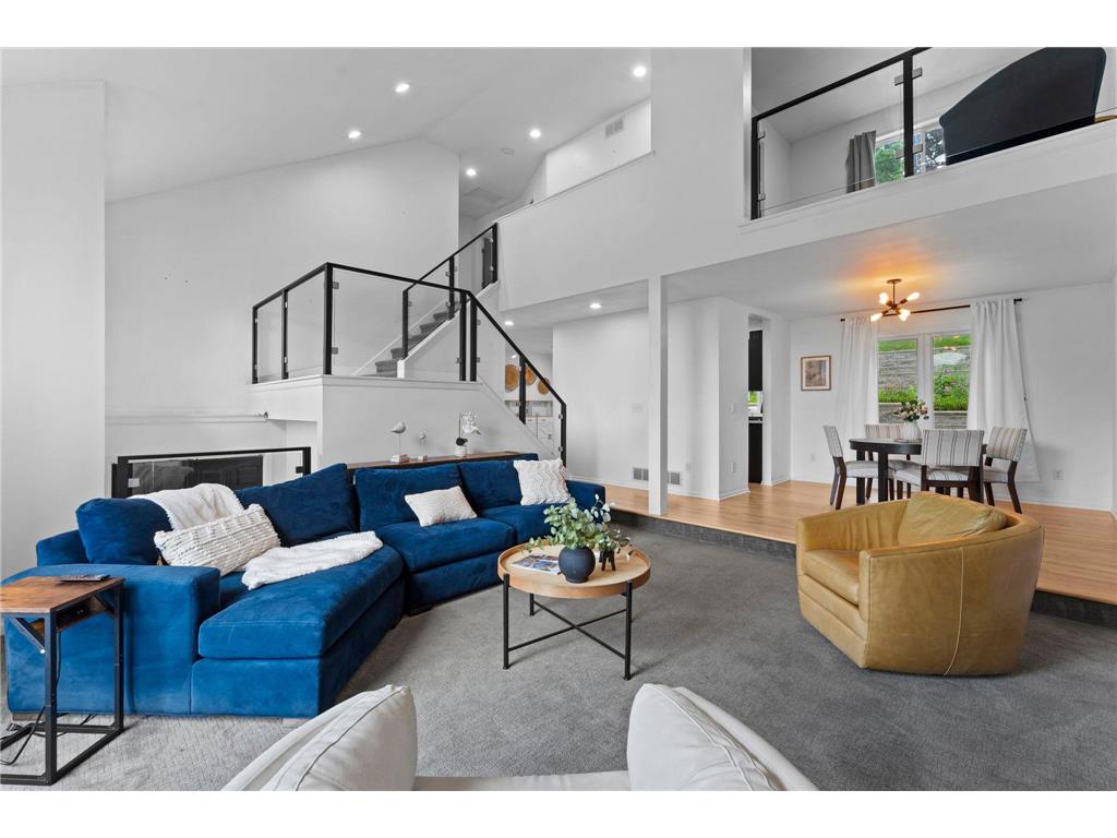 120 W 136th Street Burnsville MN 55337 7104352 image3