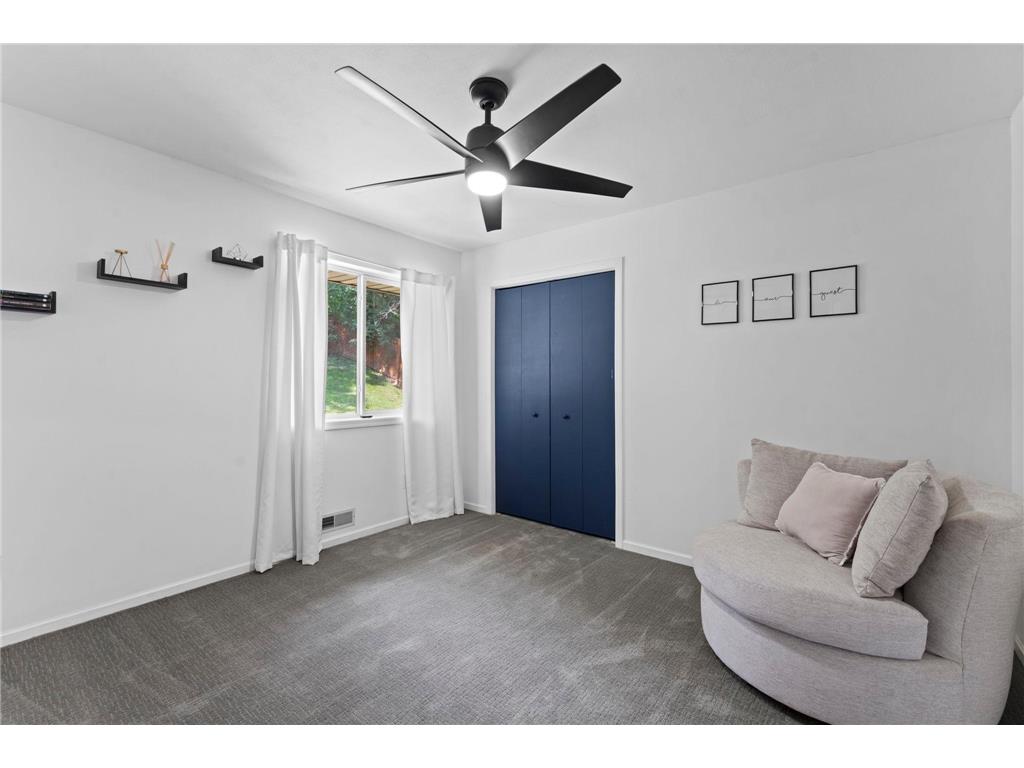 120 W 136th Street Burnsville MN 55337 7104352 image37