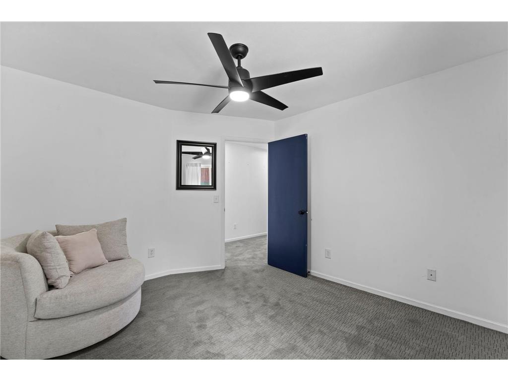 120 W 136th Street Burnsville MN 55337 7104352 image38