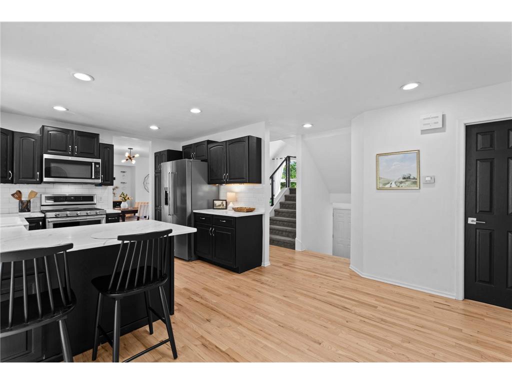 120 W 136th Street Burnsville MN 55337 7104352 image7