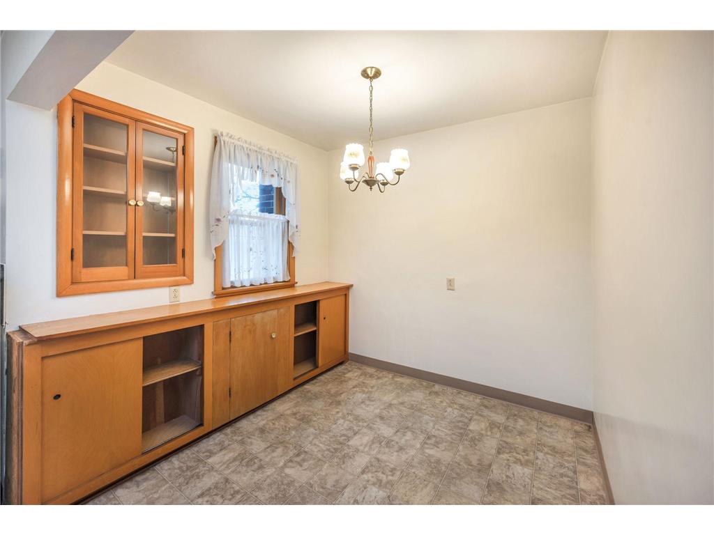 120 W 9th Street Fairmont MN 56031 7070649 image10