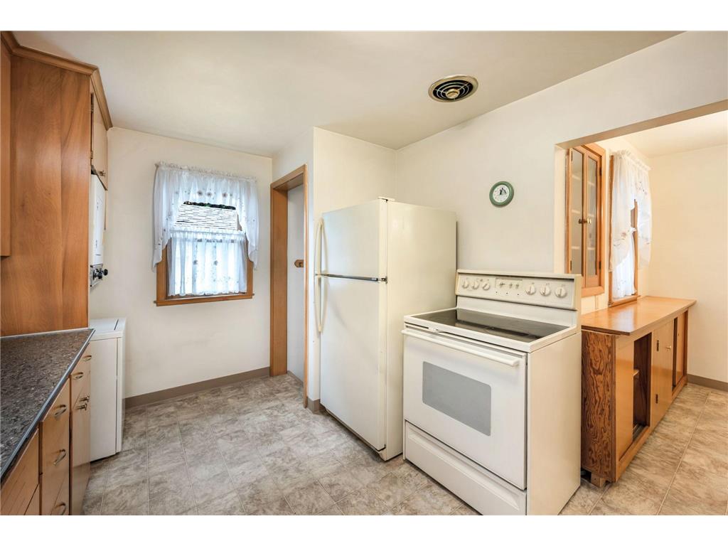 120 W 9th Street Fairmont MN 56031 7070649 image12