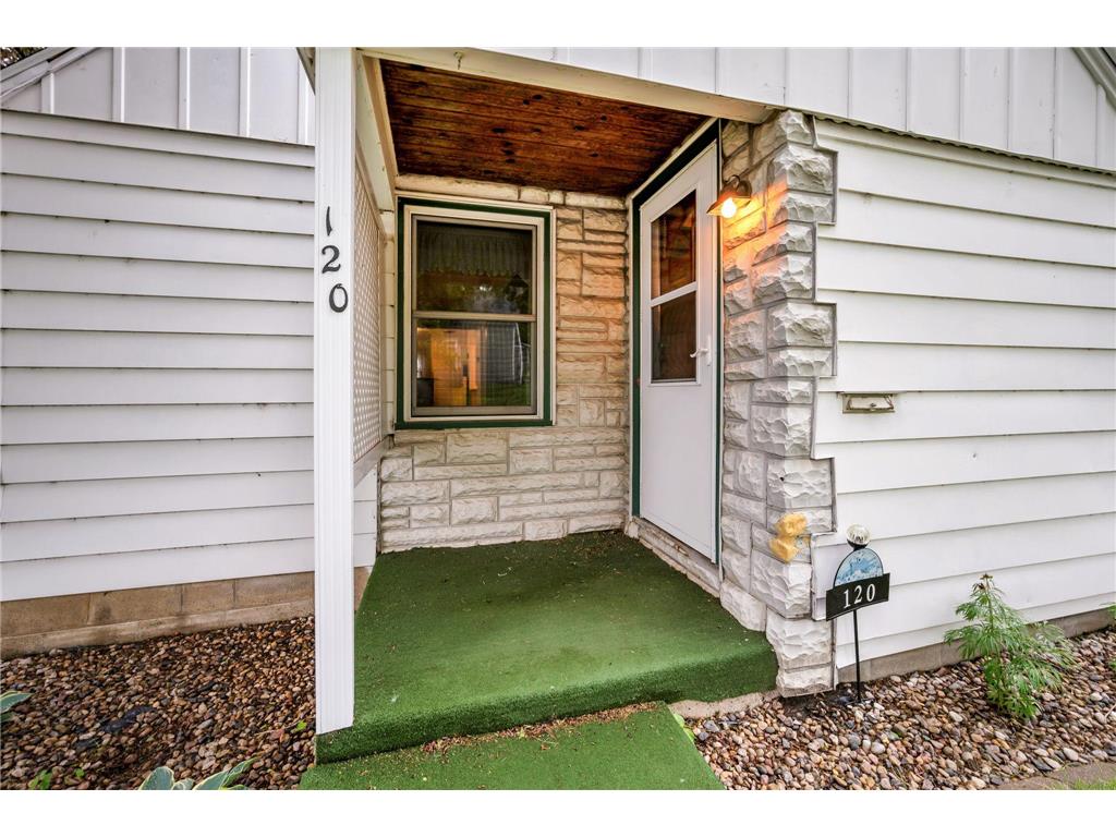 120 W 9th Street Fairmont MN 56031 7070649 image23