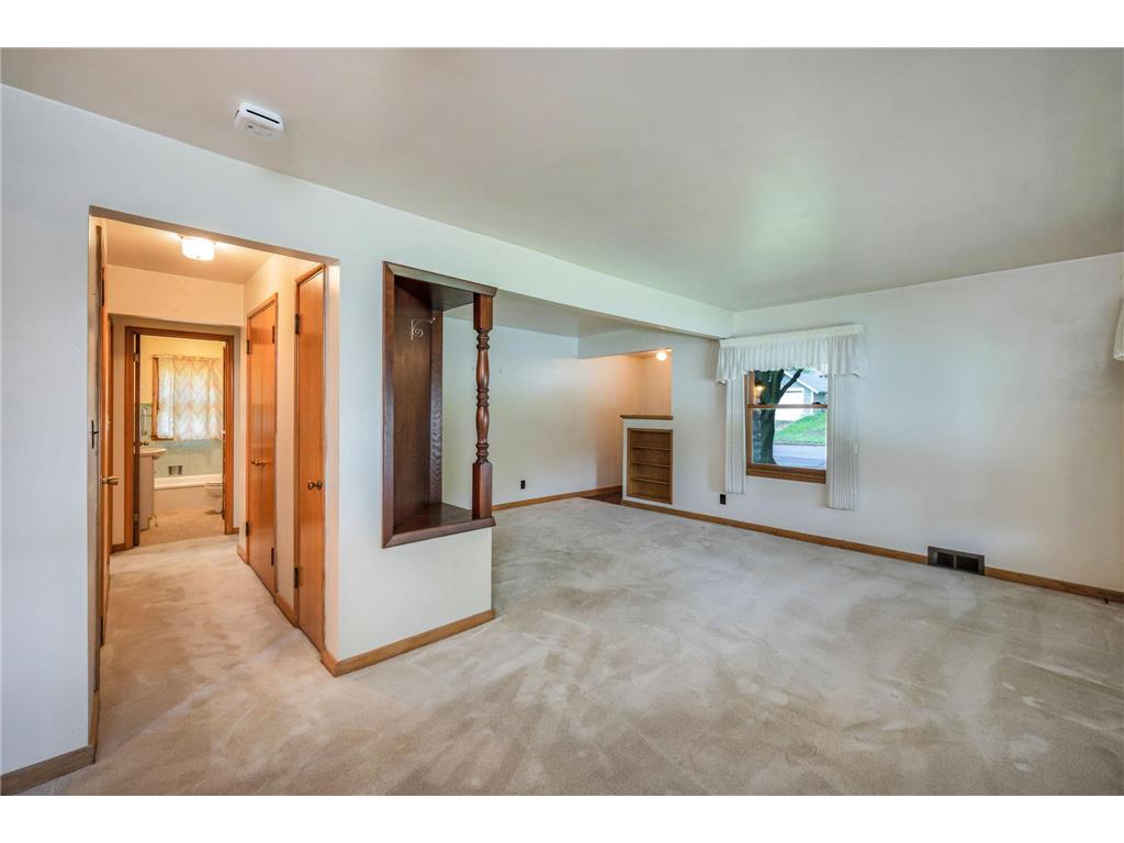 120 W 9th Street Fairmont MN 56031 7070649 image8