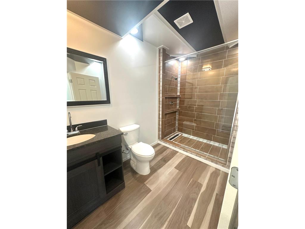 120 W Okabena Street Worthington MN 56187 6772854 image16