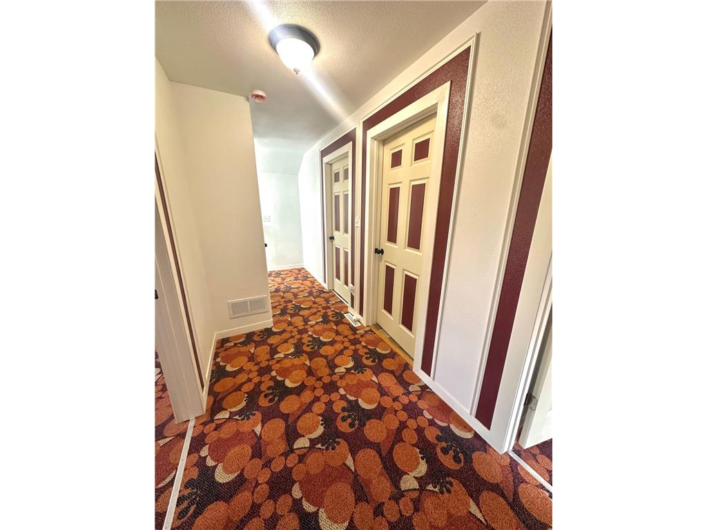 120 W Okabena Street Worthington MN 56187 6772854 image19