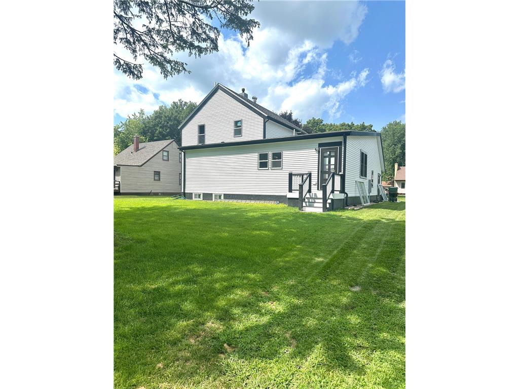 120 W Okabena Street Worthington MN 56187 6772854 image24